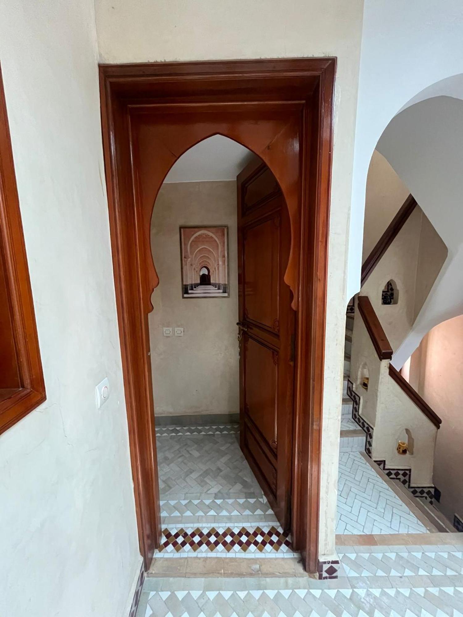 Riad Amazing Amazigh Avec Jacuzzi Petit Dejeuner Compris Avec Aussi Chambres Familiales Pres De La Place Jemaa El Fna Marraquexe Exterior foto